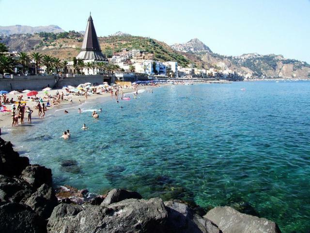 Casa Vacanze Aloha Giardini-Naxos Zewnętrze zdjęcie