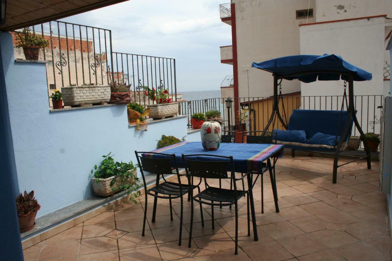 Casa Vacanze Aloha Giardini-Naxos Zewnętrze zdjęcie