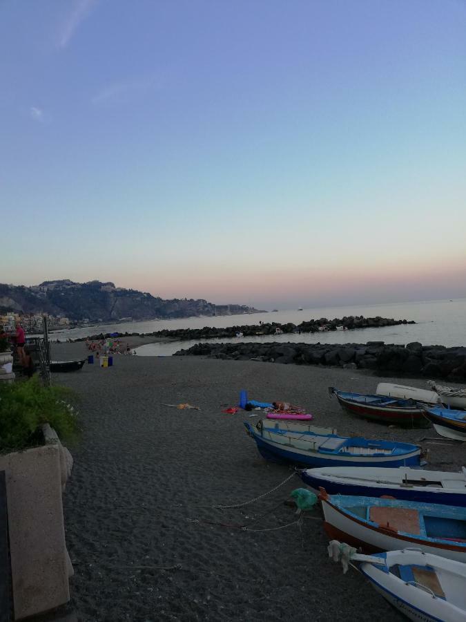 Casa Vacanze Aloha Giardini-Naxos Zewnętrze zdjęcie